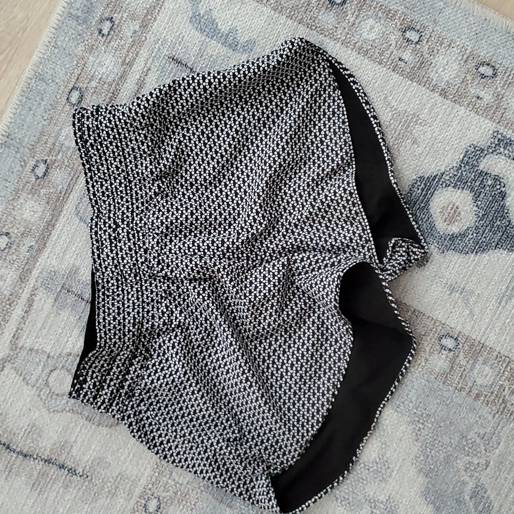 Lululemon Choose A Side Short *3" Black / Monochromic Black Sz4 W7ALIS